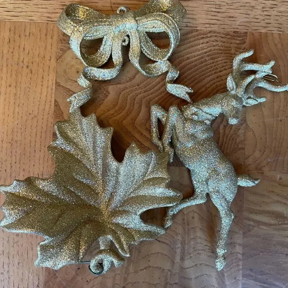 1 GOLDEN Leaping Reindeer Ornament!